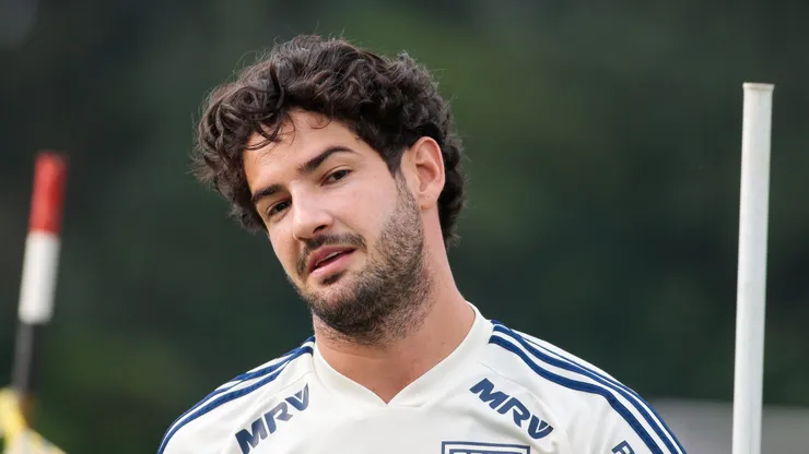Alexandre Pato durante treino do Sao Paulo no CT Barra Funda.