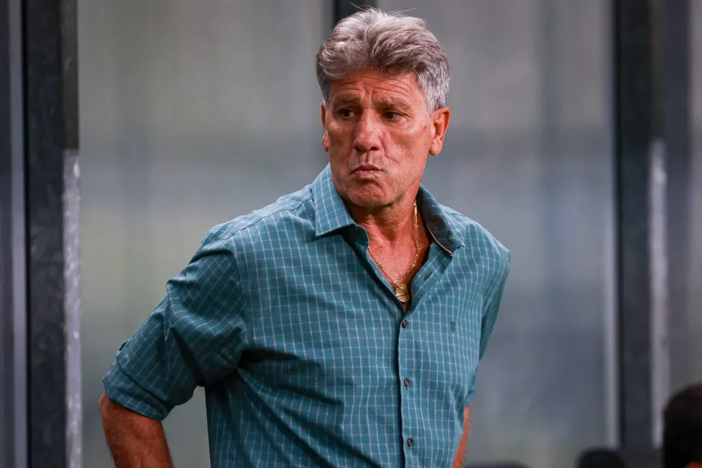 Renato Portaluppi fará mudanças – Foto: Maxi Franzoi/AGIF.