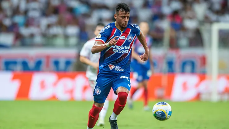 Lucho Rodriguez jogador do Bahia durante partida contra o Internacional no estádio Arena Fonte Nova pelo campeonato Brasileiro A 2024.