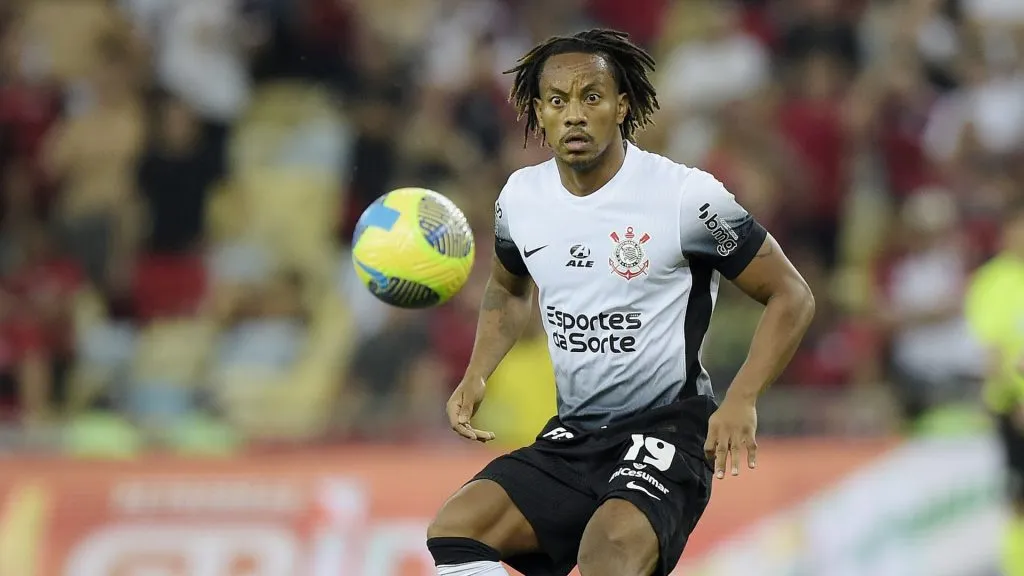 Carrillo, jogador do Corinthians