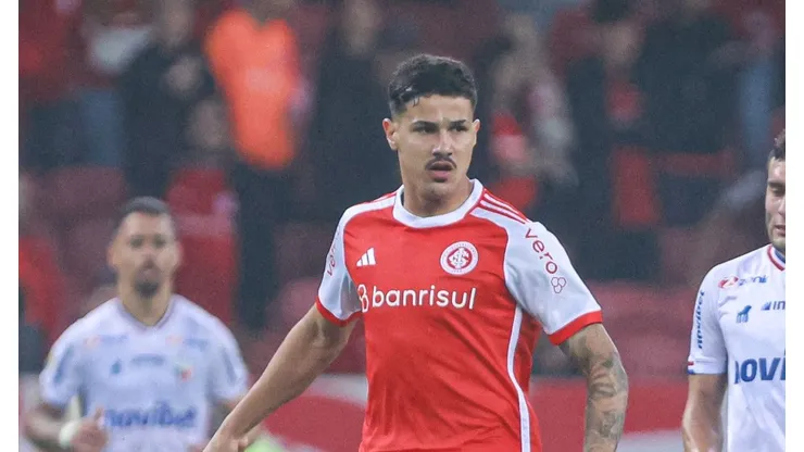 Rômulo jogador do Inter