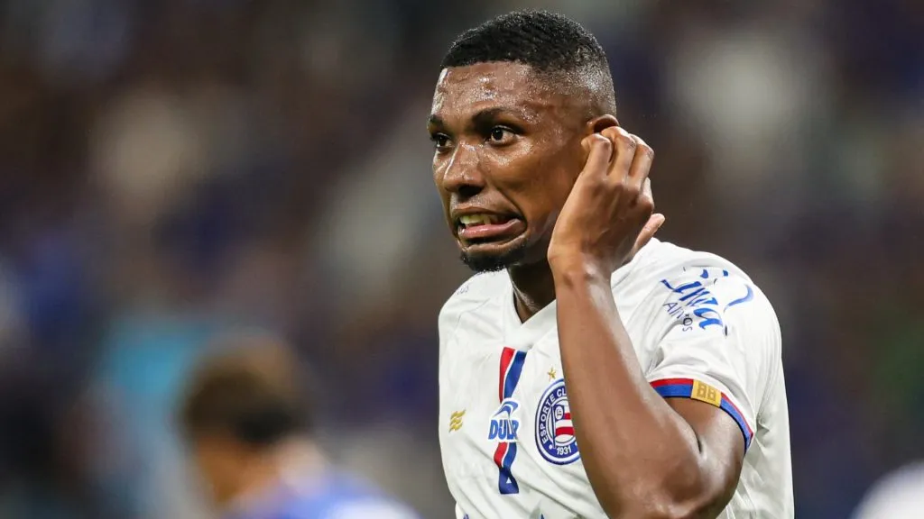 Kanu, zagueiro do Bahia
