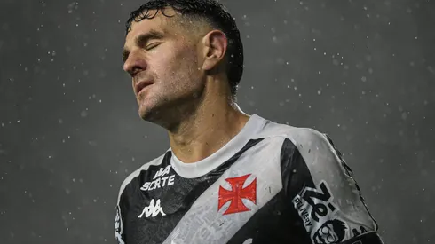 Vegetti durante confronto contra o Atlético-MG na Copa do Brasil 2024.