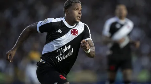 RJ – RIO DE JANEIRO – 27/04/2024 – BRASILEIRO A 2024, VASCO X CRICIUMA – David jogador do Vasco durante partida contra o Criciuma no estadio Sao Januario pelo campeonato Brasileiro A 2024. Foto: Jorge Rodrigues/AGIF