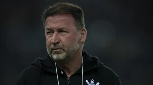 Augusto Melo, presidente do Corinthians, antes da partida contra o Fluminense, pelo Campeonato Brasileiro.