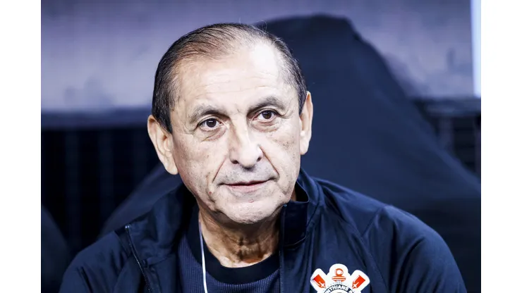 SP - SAO PAULO - 24/09/2024 - COPA SUL-AMERICANA 2024, CORINTHIANS X FORTALEZA - Ramon Diaz tecnico do Corinthians durante partida contra o Fortaleza no estadio Arena Corinthians pelo campeonato Copa Sul-Americana 2024. Foto: Marco Miatelo/AGIF