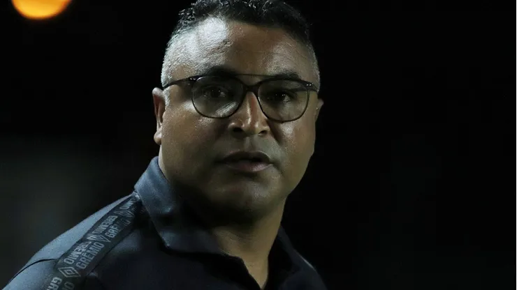 Roger Machado, quando era treinador do Grêmio