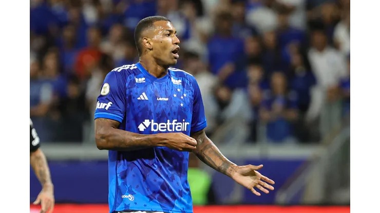 Walace jogador do Cruzeiro