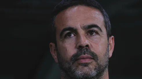 Artur Jorge técnico do Botafogo durante partida contra o Palmeiras no estadio Arena Allianz Parque pelo campeonato Copa Libertadores 2024.