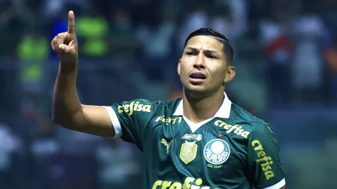 Rony, jogador do Palmeiras, durante partida contra o RB Bragantino, pelo Campeonato Brasileiro.