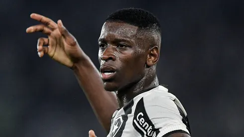 Luiz Henrique jogador do Botafogo durante partida contra o Fortaleza no estádio Engenhão pelo campeonato Brasileiro A 2024. Foto: Thiago Ribeiro/AGIF