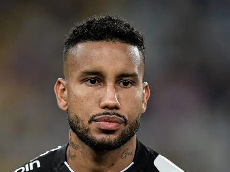 Jair 'ganha' nova data para retornar à disposição do Vasco