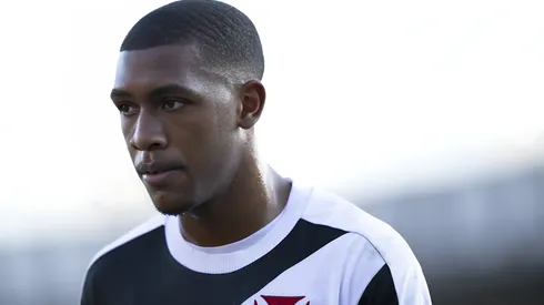 Rayan jogador do Vasco durante partida contra o Criciúma no estádio São Januário pelo campeonato Brasileiro A 2024.