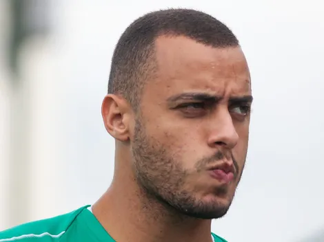 Notícia sobre Arthur Cabral bomba no Cruzeiro