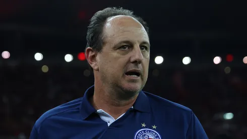 RIO DE JANEIRO, BRAZIL – SEPTEMBER 12: Rogerio Ceni coach of Bahia looks on prior to the match between Flamengo and Bahia as part of the quarter finals of Copa do Brasil 2024 at Maracana Stadium on September 12, 2024 in Rio de Janeiro, Brazil. (Photo by Wagner Meier/Getty Images)
