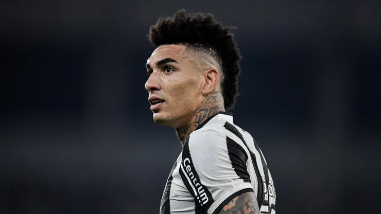 Igor Jesus jogador do Botafogo comemora seu gol durante partida contra o Fortaleza no estadio Engenhao pelo campeonato Brasileiro A 2024.