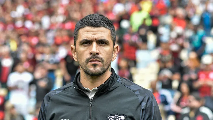 Lucho Gonzalez tecnico do Ceara durante partida contra o Flamengo no estadio Maracana pelo campeonato Brasileiro A 2022.
