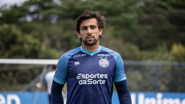 Ficam para 2025? Acevedo e +5 têm contrato até dezembro no Bahia