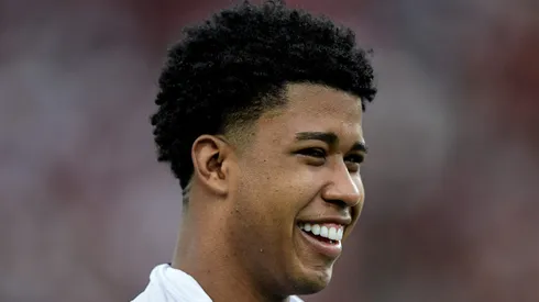 Andrey Santos jogador do Vasco durante partida contra o Flamengo no estadio Maracana pelo campeonato Carioca 2023.