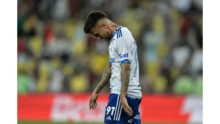 Matheus Henrique jogador do Cruzeiro durante partida contra o Fluminense no estadio Maracana pelo campeonato Brasileiro A 2024.