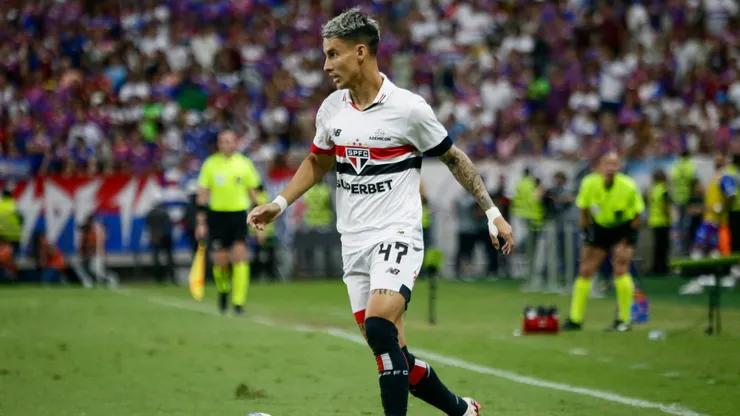 Ferreirinha jogador do Sao Paulo durante partida contra o Fortaleza no estadio Arena Castelao pelo campeonato Brasileiro A 2024.