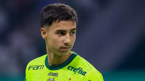 Vitor Reis jogador do Palmeiras durante partida contra o Bahia no estadio Arena Allianz Parque pelo campeonato Brasileiro A 2024.