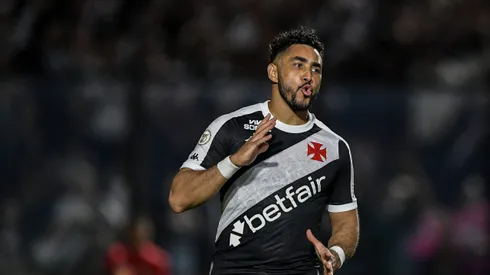 Payet jogador do Vasco durante partida contra o Juventude no estadio Sao Januario pelo campeonato Brasileiro A 2024.
