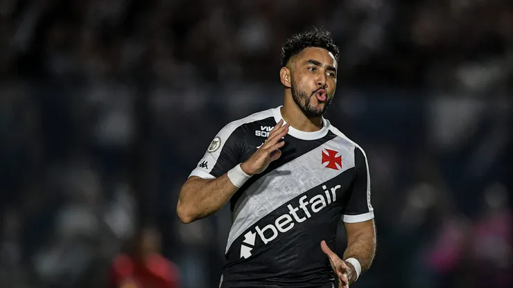 Payet jogador do Vasco durante partida contra o Juventude no estadio Sao Januario pelo campeonato Brasileiro A 2024.