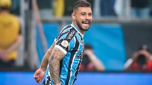 João Pedro celebra triunfo sobre o Fortaleza e a nova fase do Grêmio: "Fizemos uma grande atuação"
