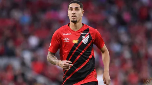 Foto: Gustavo Oliveira/athletico.com.br – Praxedes durante confronto contra o Botafogo no Brasileirão 2024.