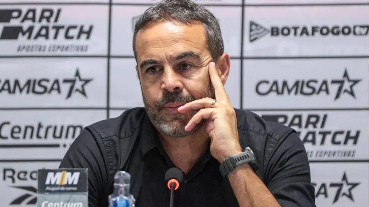 Artur Jorge, treinador do Botafogo