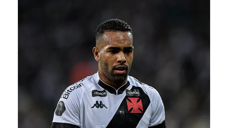 Alex Teixeira jogando no Vasco