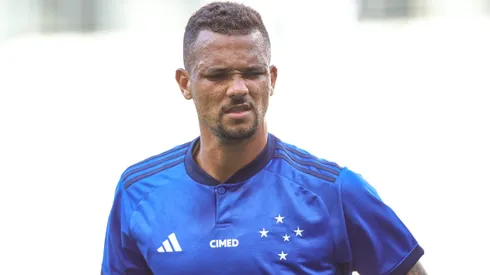 Zé Ivaldo jogador do Cruzeiro durante partida contra o Patrocinense no estadio Mineirao pelo campeonato Mineiro 2024.