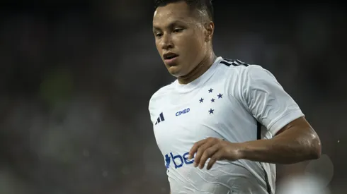 Marlon durante confronto contra o Botafogo no Campeonato Brasileiro de 2023.