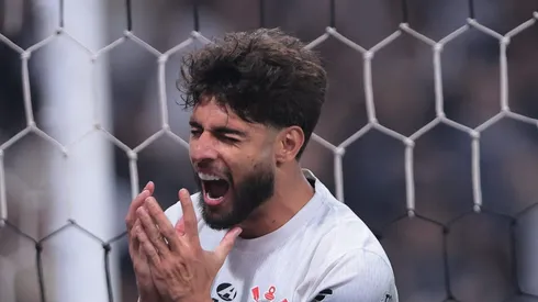 Yuri Alberto recebe 'recado' de Emiliano no Corinthians.