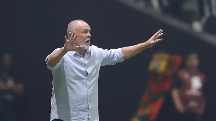 Mano Menezes técnico do Fluminense durante partida contra o Atlético-MG no estádio Arena MRV pelo campeonato Copa Libertadores 2024. Foto: Gilson Lobo/AGIF