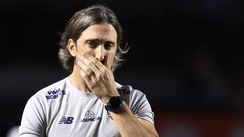 Luis Zubeldia técnico do São Paulo durante partida contra o Internacional no estádio Morumbi pelo campeonato Brasileiro A 2024. Foto: Marcello Zambrana/AGIF