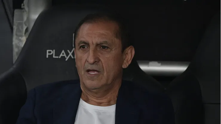 Corinthians pode ter novidades contra o Flamengo.