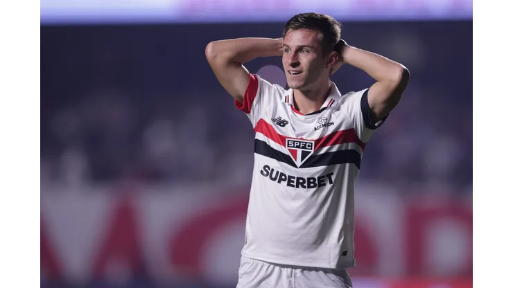 Galoppo durante confronto contra o Grêmio no Campeonato Brasileiro de 2024.