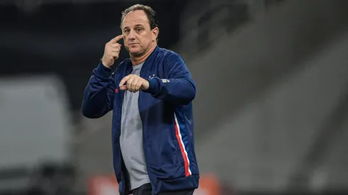 Rogerio Ceni, técnico do Bahia, durante partida contra o Botafogo (Foto: Thiago Ribeiro/AGIF)