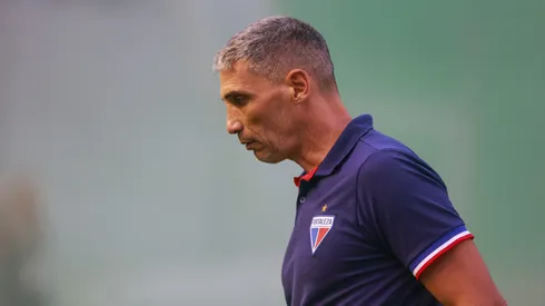 Vojvoda, técnico do Fortaleza, durante partida contra o Juventude, pelo Brasileirão Betano.