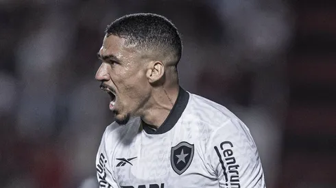 Allan jogando no Botafogo em 2024