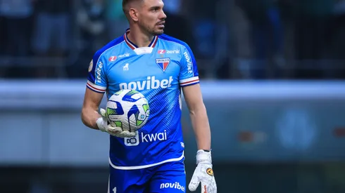 João Ricardo durante confronto contra o Palmeiras no Brasileirão 2023.