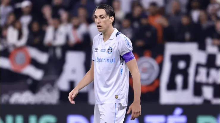 Pedro Geromel atuando no Grêmio