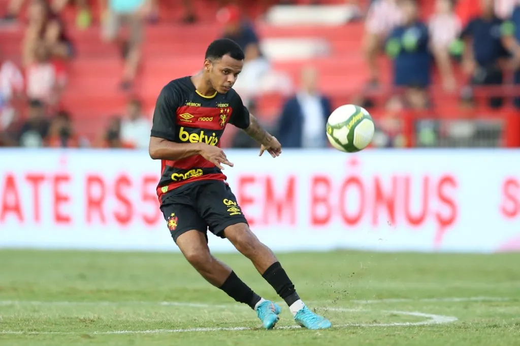 PE – RECIFE – 30/03/2024 – PERNAMBUCANO 2024, NAUTICO X SPORT FINAL – Riquelme  jogador do Sport durante partida contra o Nautico no estadio dos Aflitos em Recife (PE), pelo campeonato pernambucano 2024, neste sabado (30). Foto: Marlon Costa/AGIF