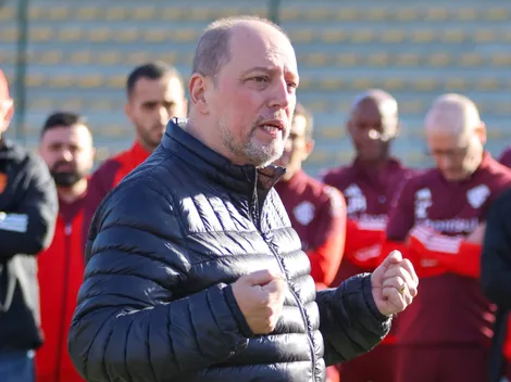 Barcellos revela quando deve pagar dívida com Cruzeiro e Flamengo