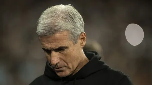 Luís Castro interessa ao Vasco.
