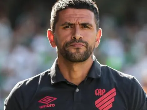 Arhletico-PR conta com retorno de Thiago Heleno contra Fluminense