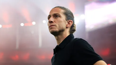 RIO DE JANEIRO, BRAZIL – NOVEMBER 13: Filipe Luis, head coach of Flamengo looks on prior to the match between Flamengo and Atletico Mineiro as part of Brasileirao 2024 at Maracana Stadium on November 13, 2024 in Rio de Janeiro, Brazil. (Photo by Buda Mendes/Getty Images)