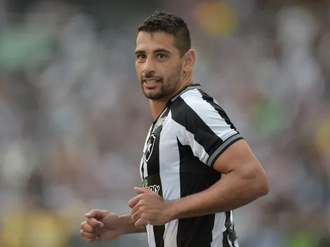 Diego Souza projeta confronto decisivo e manda recado para elenco do Botafogo